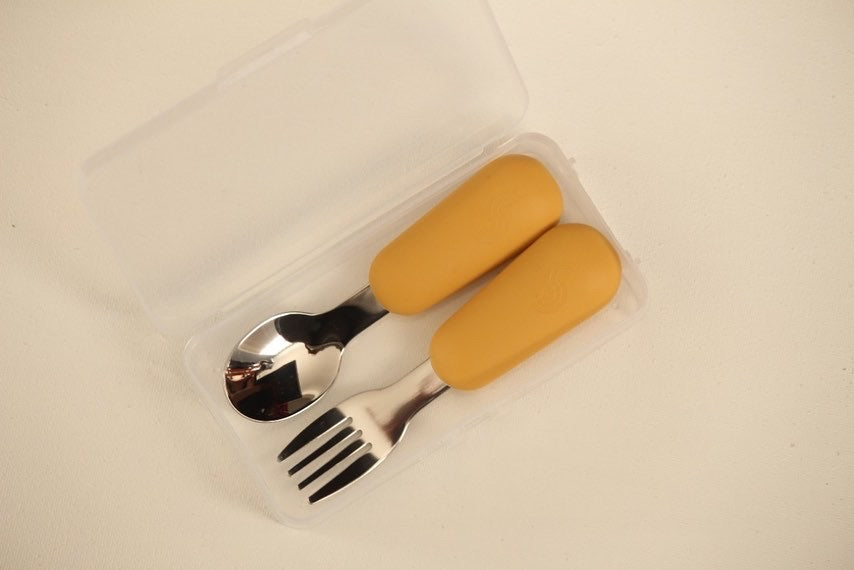 Cubiertos de acero inoxidable