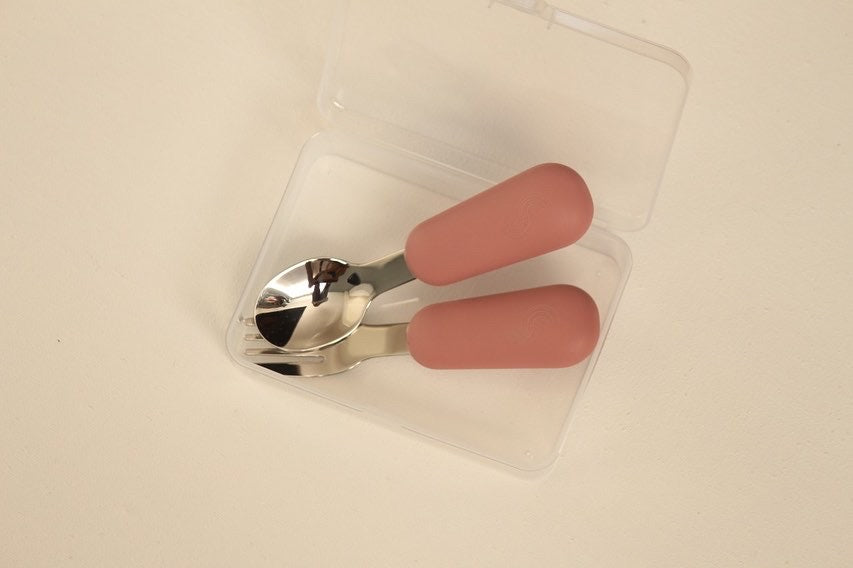 Cubiertos de acero inoxidable